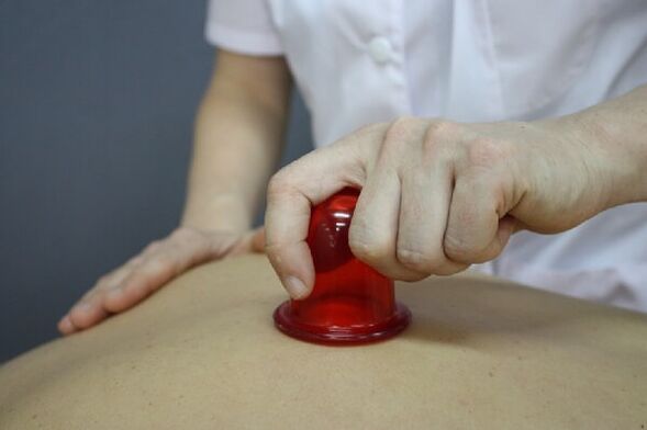 cupping massage voor osteochondrose van de wervelkolom